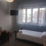 Annunziata- In Centro, Vicino All' Ospedale Di 4*