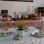 Bed and breakfast Annunziata- In Centro, Vicino All' Ospedale Di