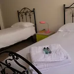 Annunziata- In Centro, Vicino All' Ospedale Di Cosenza