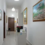 Annunziata- In Centro, Vicino All' Ospedale Di Cosenza