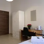 Annunziata- In Centro, Vicino All' Ospedale Di 4*
