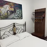 Annunziata- In Centro, Vicino All' Ospedale Di Bed and breakfast