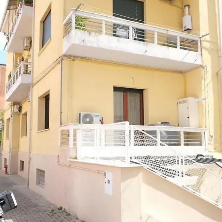 Bed & Breakfast Annunziata- In Centro, Vicino All' Ospedale Di Cosenza