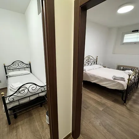 Oda ve Kahvaltı Annunziata- In Centro, Vicino All' Ospedale Di Cosenza