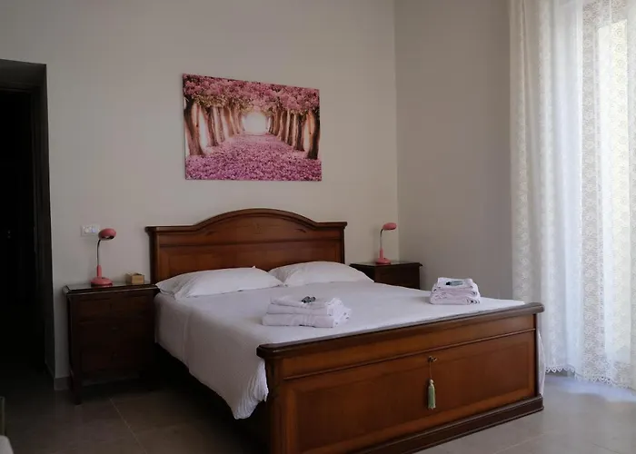 Annunziata- In Centro, Vicino All' Ospedale Di 4*