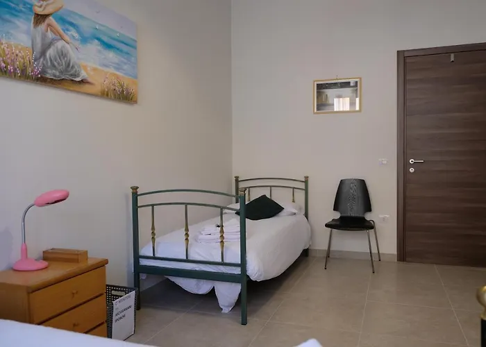 ベッド・アンド・ブレックファスト Annunziata- In Centro, Vicino All' Ospedale Di コゼンツァ